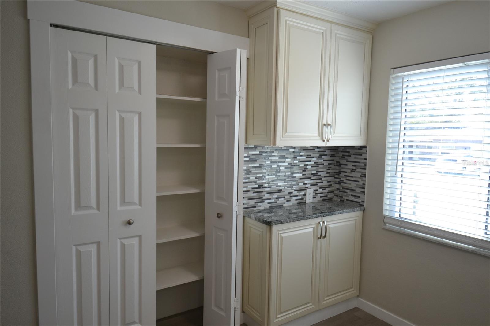 Image 31 of 55 For 746 Barbara Street