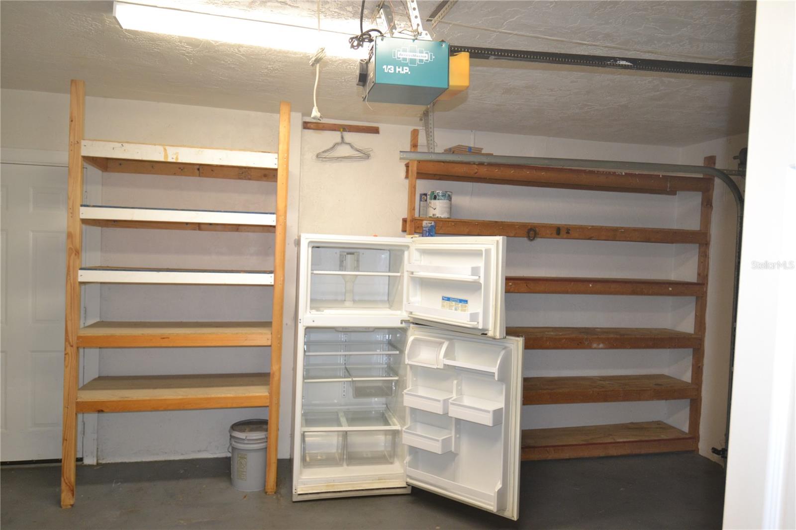 Image 34 of 55 For 746 Barbara Street