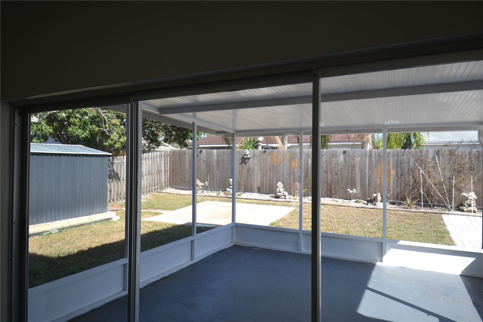 Image 38 of 55 For 746 Barbara Street