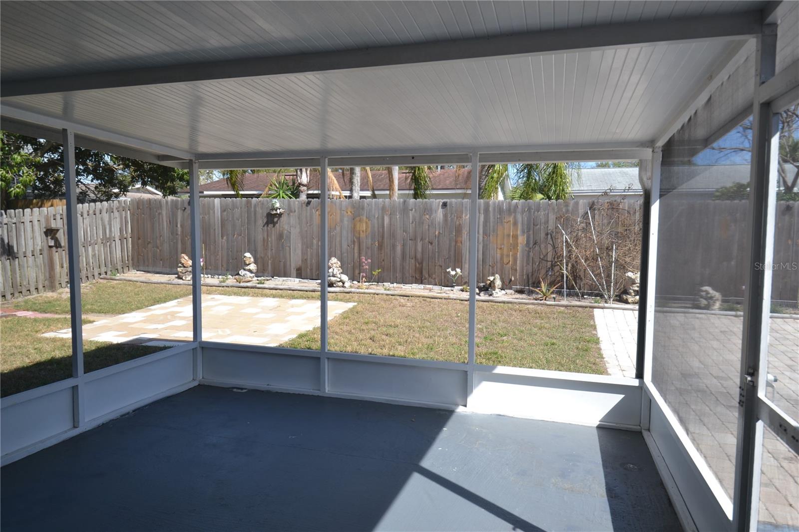 Image 40 of 55 For 746 Barbara Street