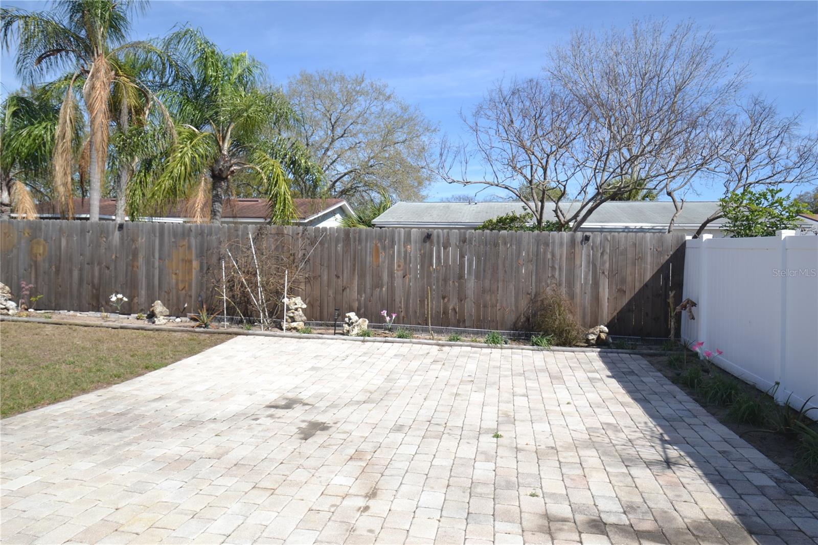 Image 48 of 55 For 746 Barbara Street