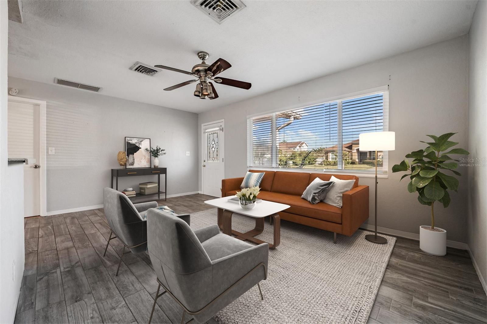 Image 6 of 35 For 5744 58th Avenue N