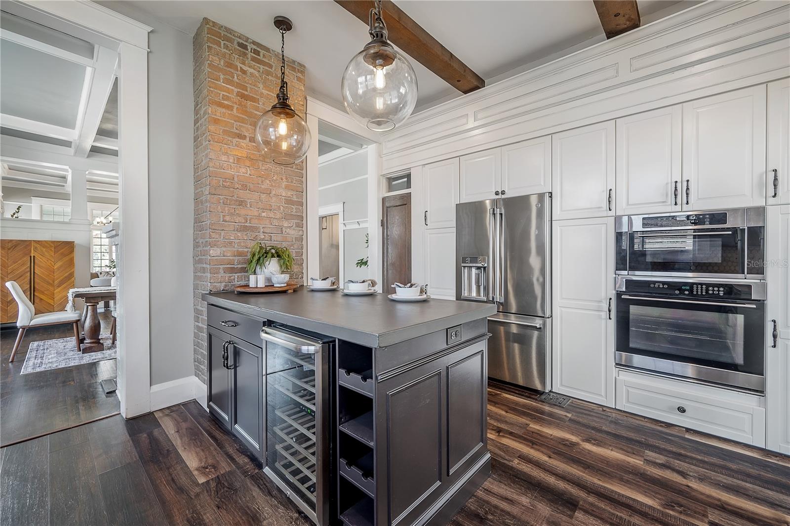 Image 14 of 65 For 5608 Seminole Avenue