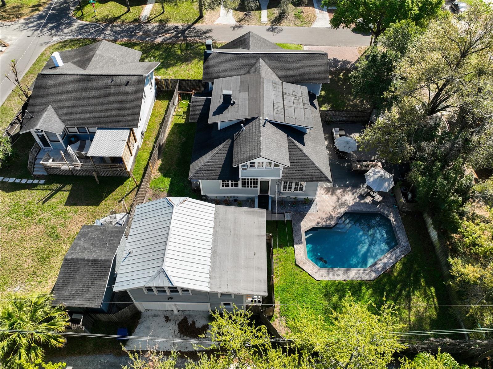 Image 3 of 65 For 5608 Seminole Avenue