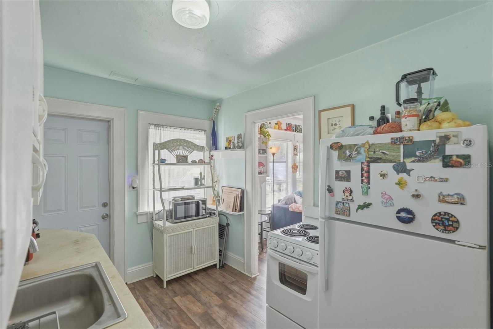 Image 13 of 41 For 104 18th Avenue