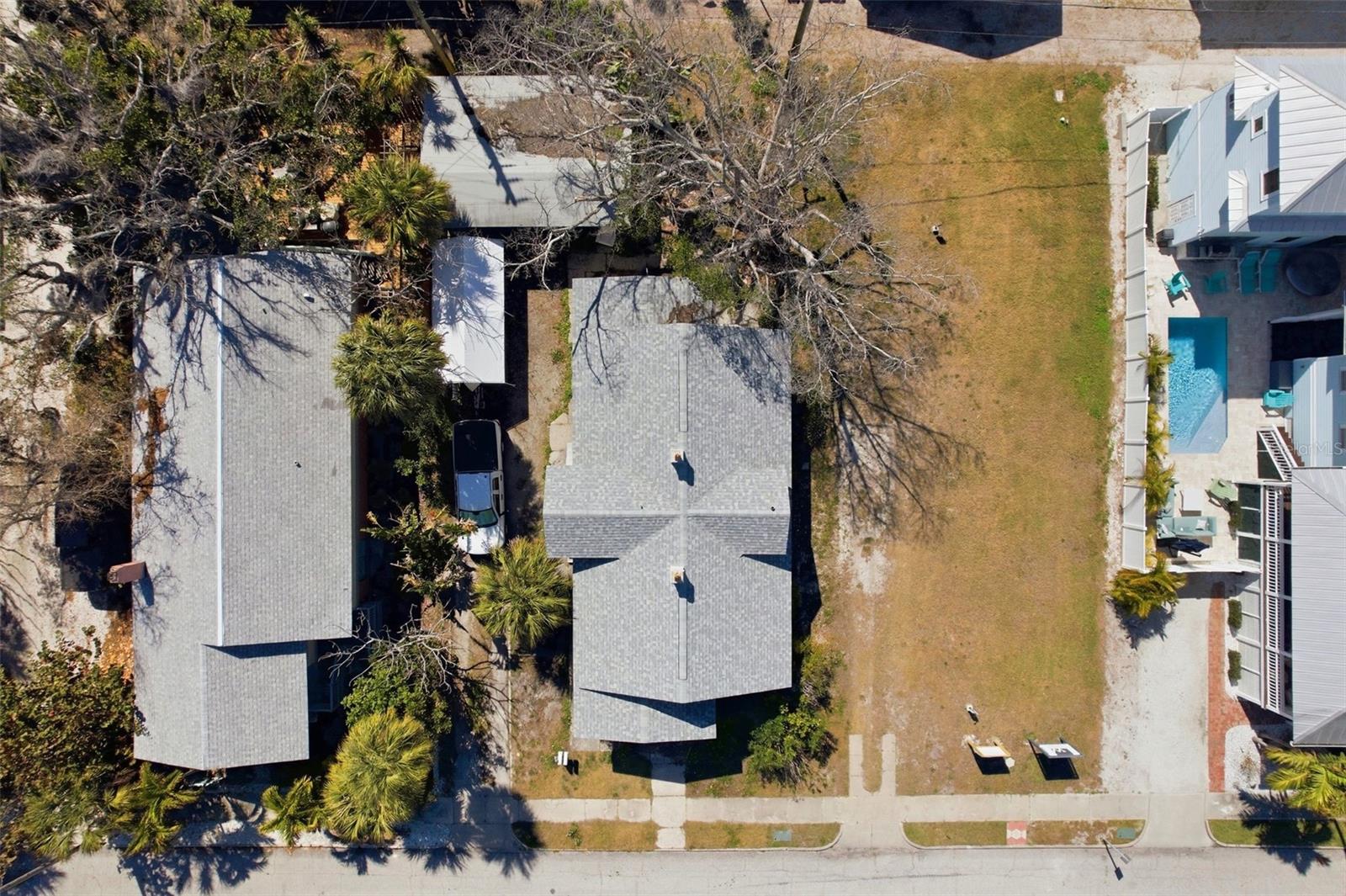 Image 32 of 41 For 104 18th Avenue