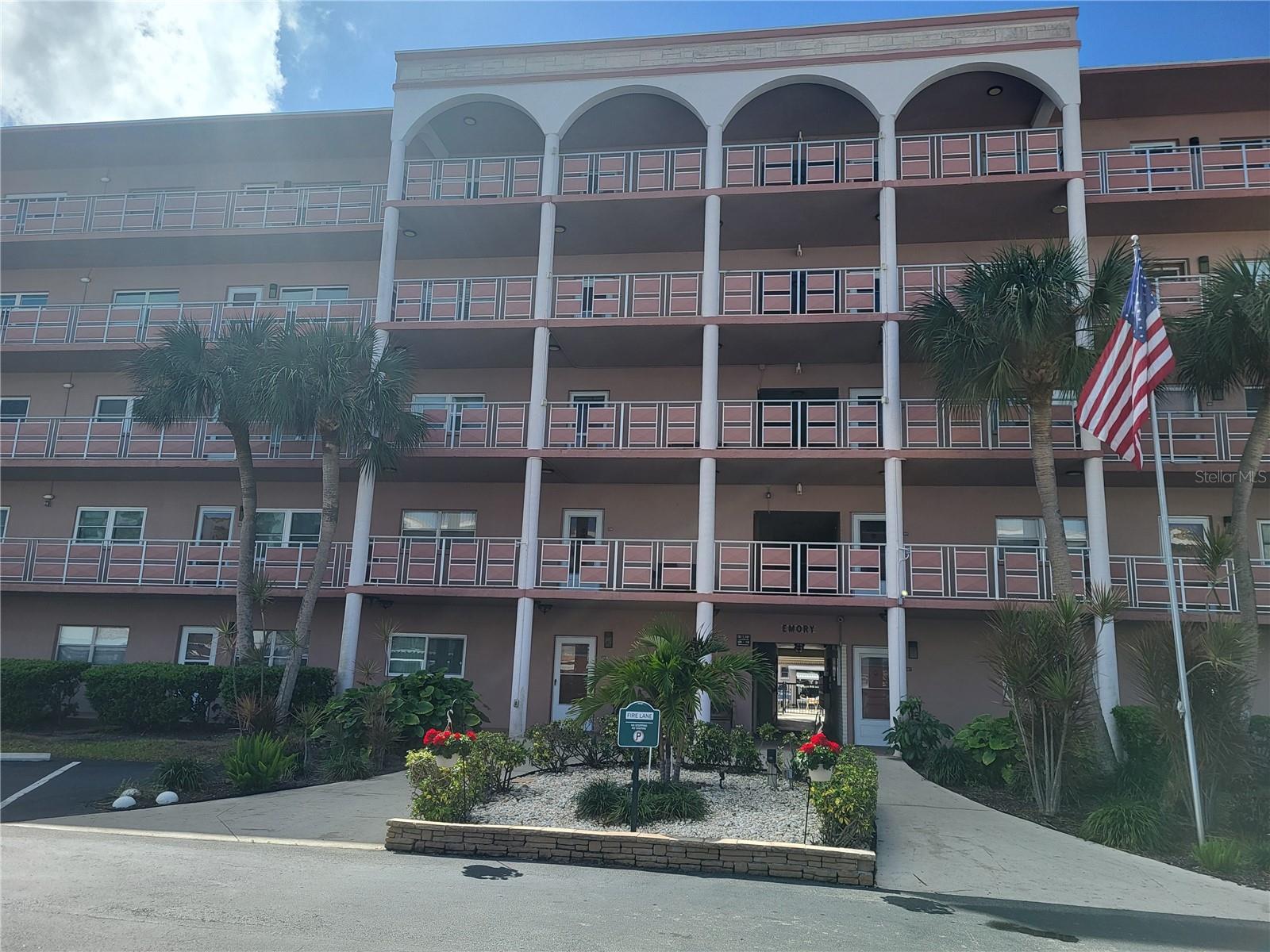 Details for 5521 80th Street N 312, ST PETERSBURG, FL 33709