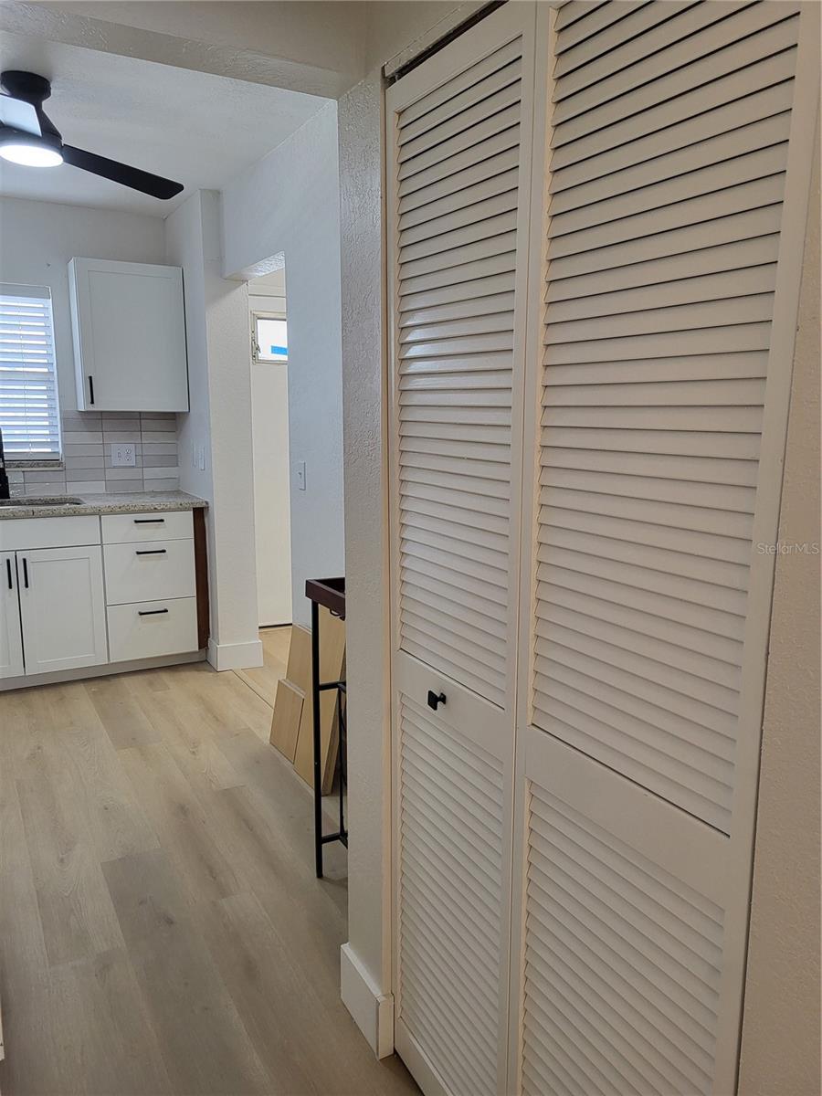 Image 11 of 17 For 5521 80th Street N 312