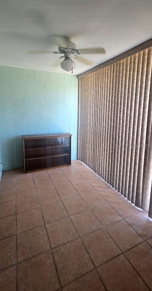 Image 6 of 29 For 1001 Tartan Drive 302