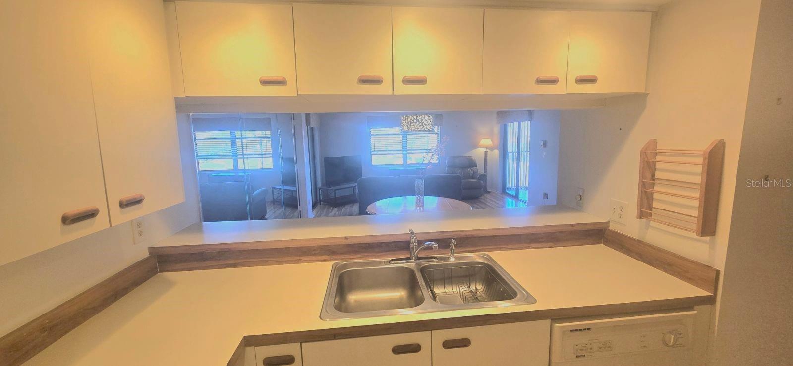 Image 9 of 29 For 1001 Tartan Drive 302