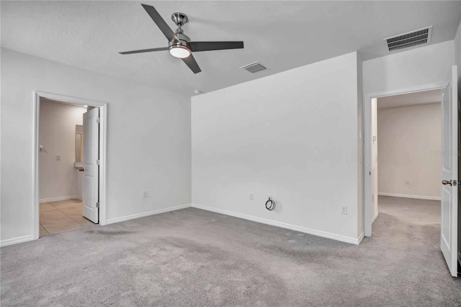 Image 17 of 51 For 32606 Canyonlands Drive