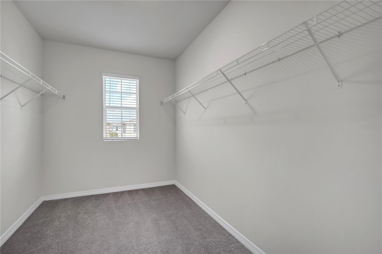 Image 19 of 51 For 32606 Canyonlands Drive