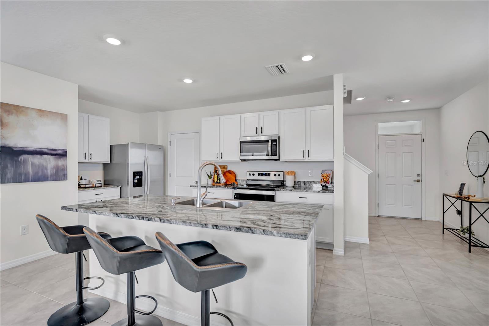 Image 5 of 51 For 32606 Canyonlands Drive