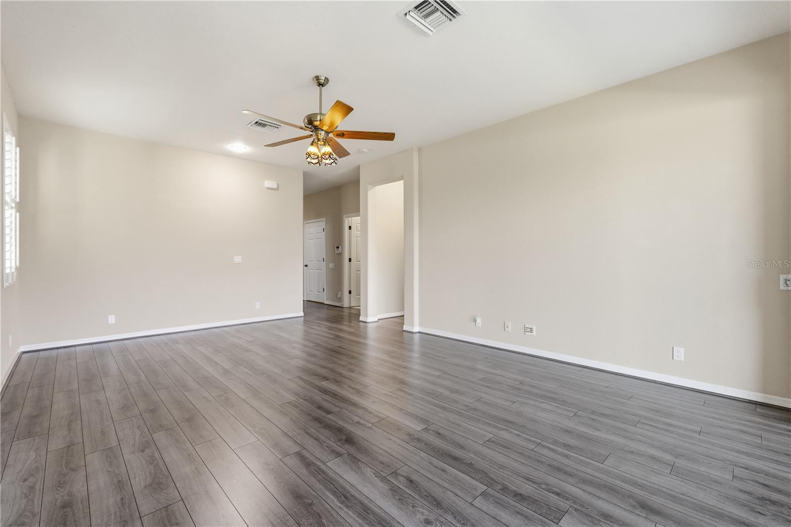 Image 14 of 63 For 7583 Caponata Boulevard