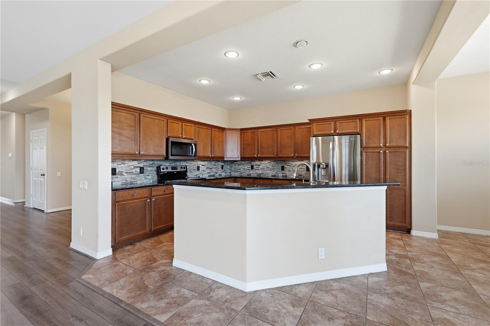 Image 32 of 63 For 7583 Caponata Boulevard