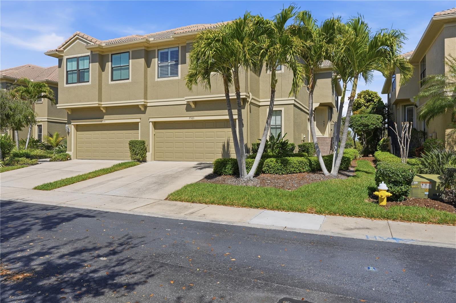 Image 7 of 63 For 7583 Caponata Boulevard