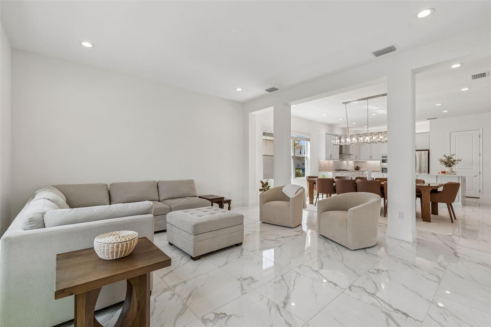 Image 21 of 64 For 3416 Acacia Bay Avenue