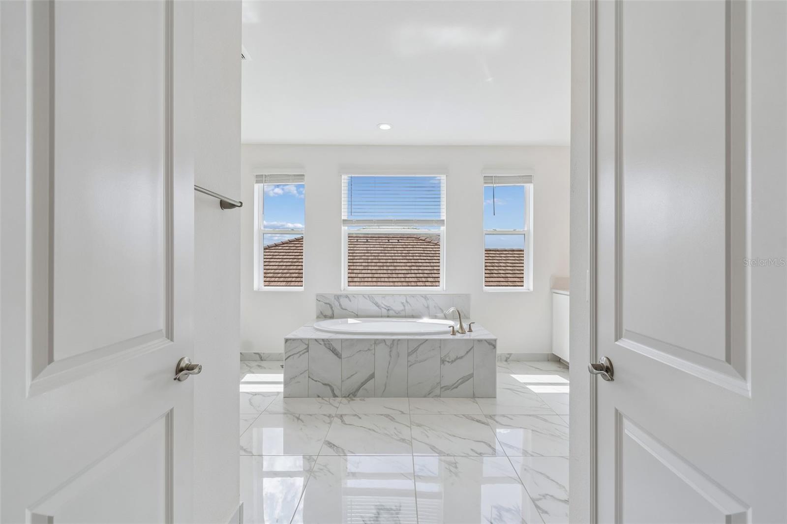 Image 29 of 64 For 3416 Acacia Bay Avenue