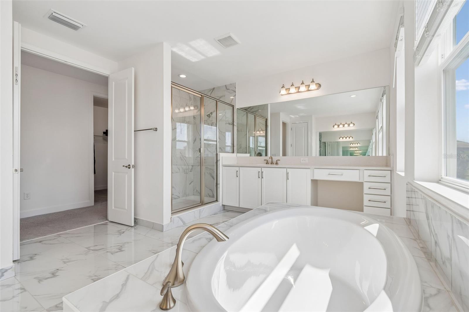 Image 33 of 64 For 3416 Acacia Bay Avenue