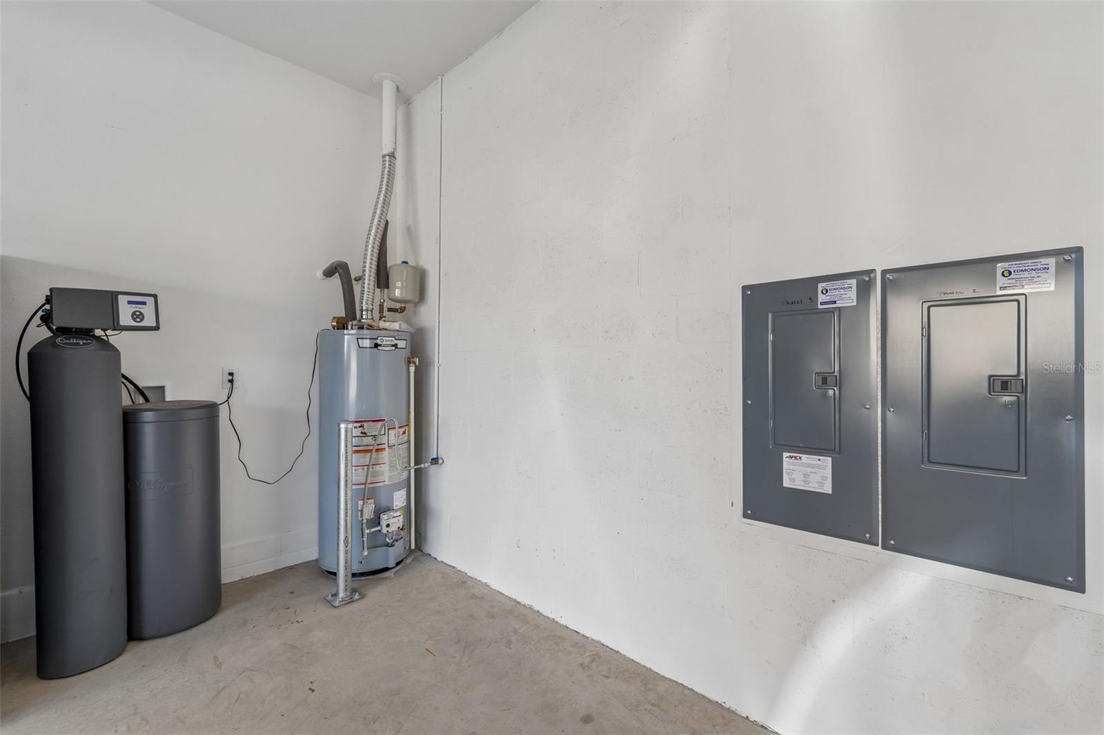 Image 49 of 64 For 3416 Acacia Bay Avenue