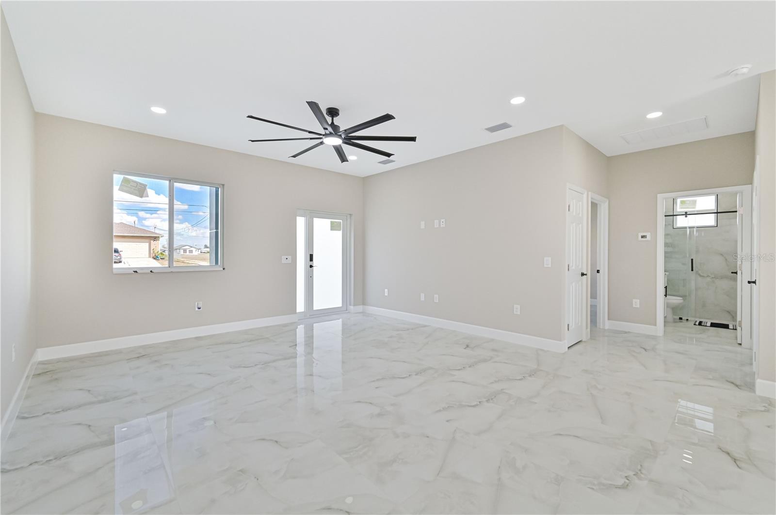 Image 6 of 38 For 1326 7th Place