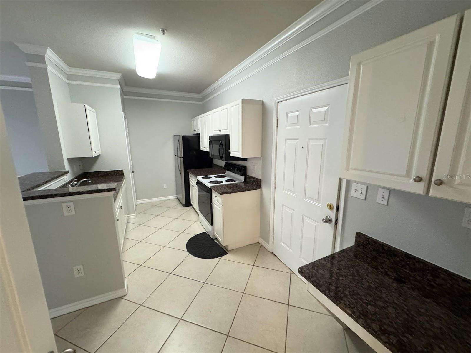 Image 13 of 58 For 4305 Bayside Village Drive 104