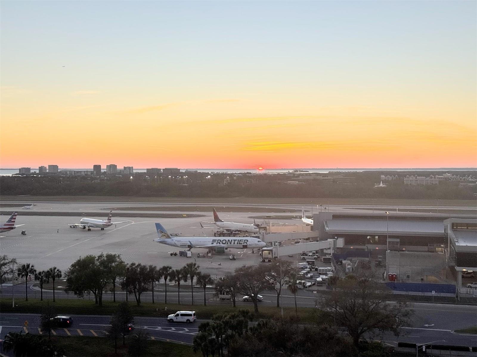 Image 37 of 58 For 4305 Bayside Village Drive 104