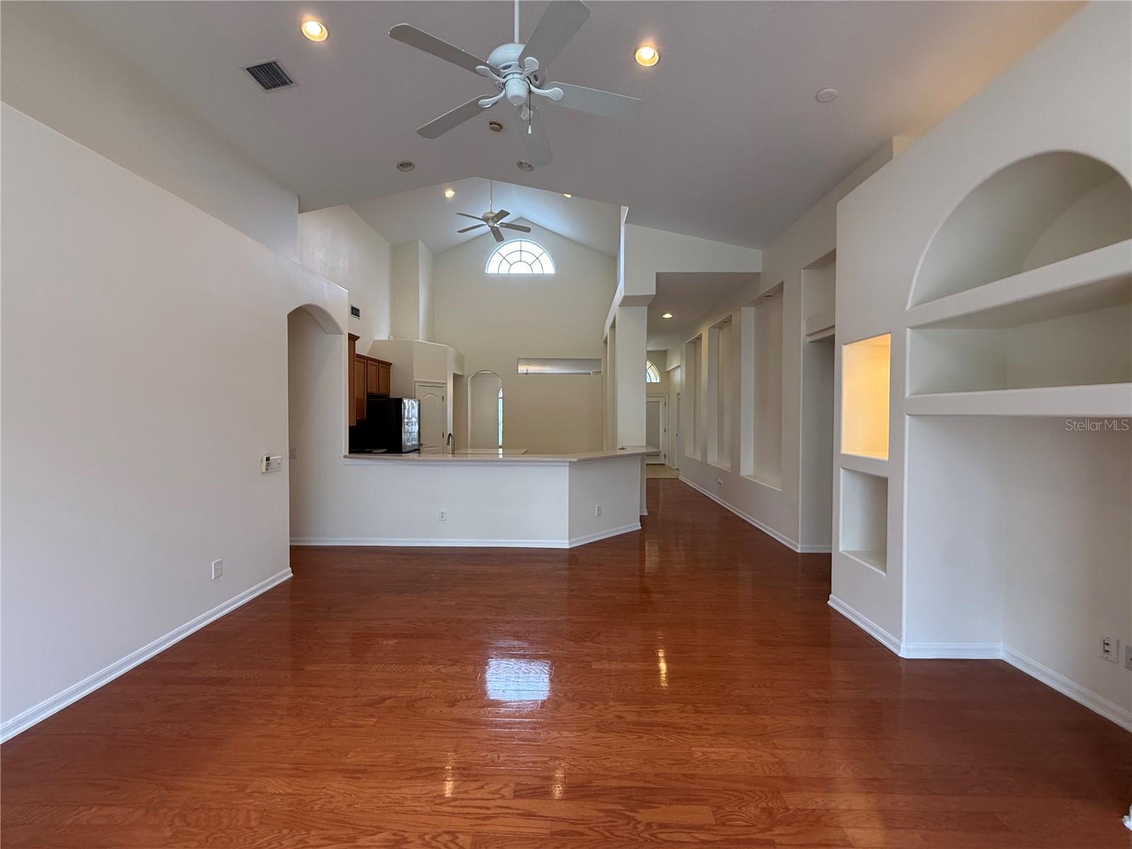 Image 21 of 48 For 8132 Brinegar Circle