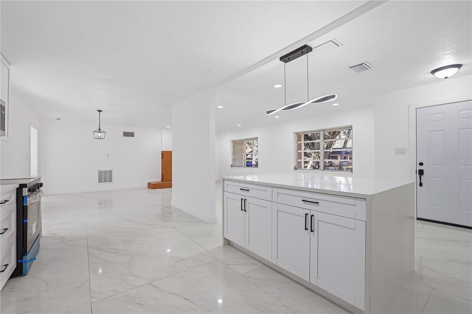 Image 18 of 48 For 34582 Orchid Parkway