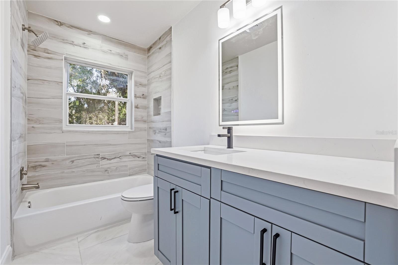 Image 35 of 48 For 34582 Orchid Parkway