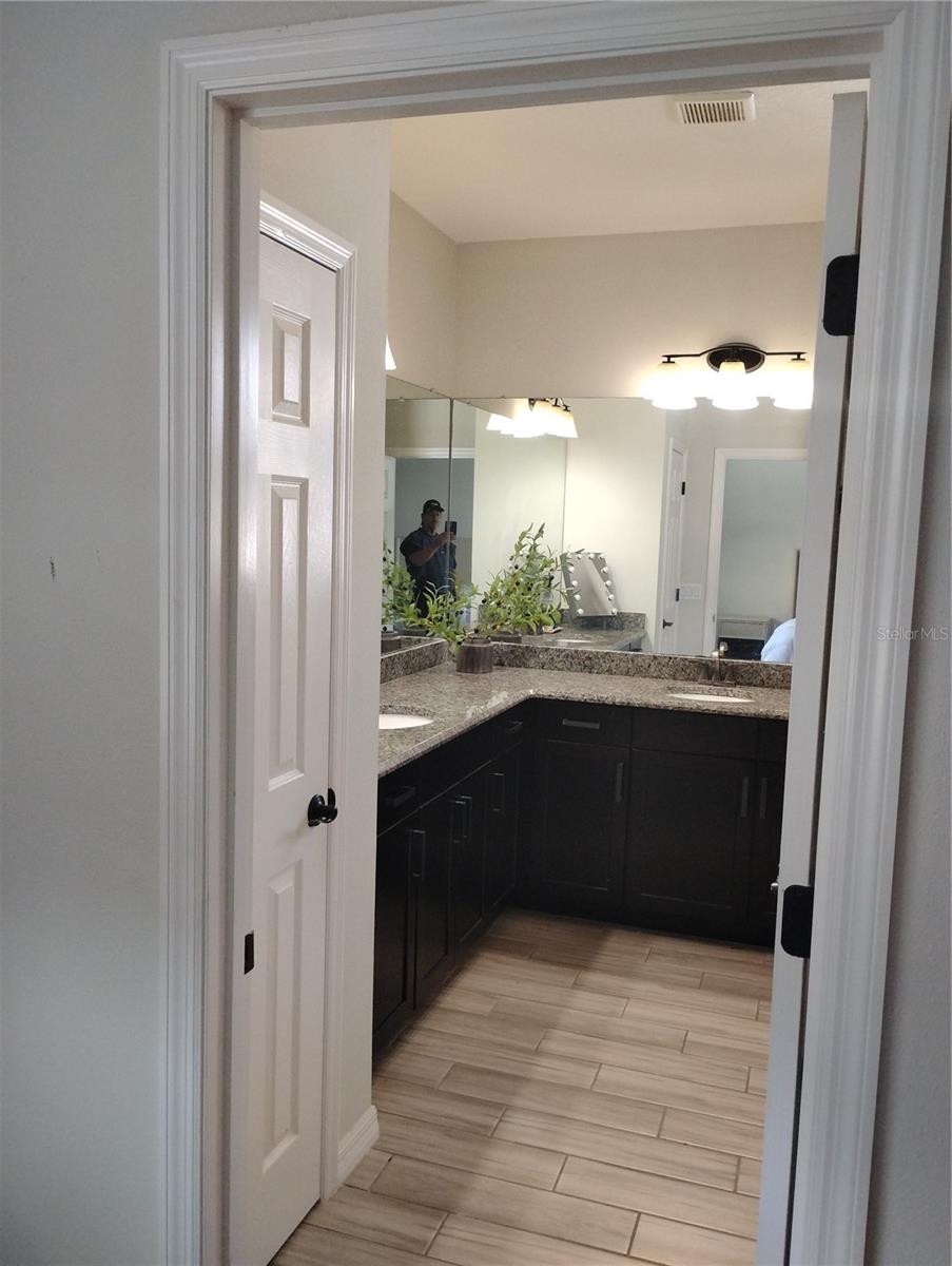 Image 14 of 34 For 5107 Autumn Ridge Drive