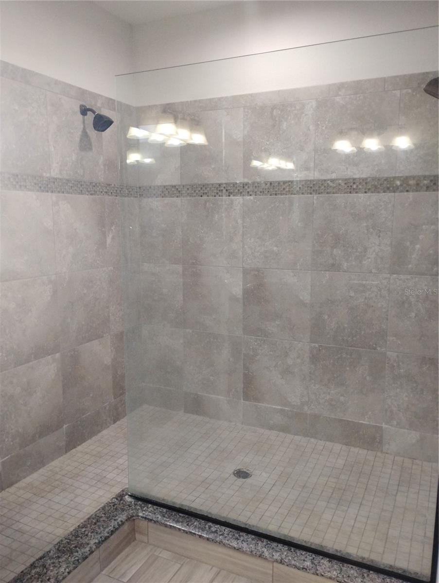 Image 16 of 34 For 5107 Autumn Ridge Drive