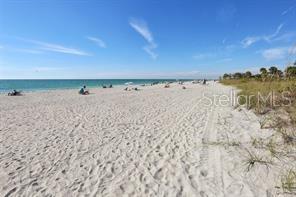 Image 26 of 28 For 26 Clintwood Avenue