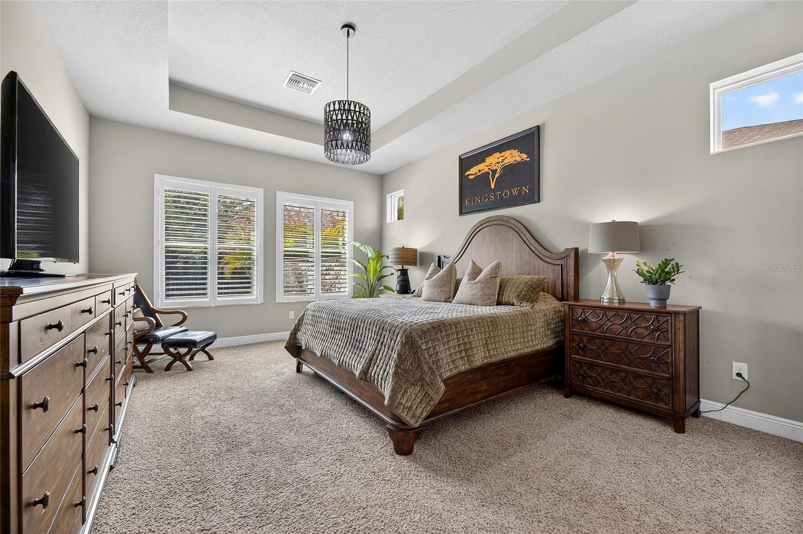 Listing photo id 45 for 6909 Crestpoint Drive