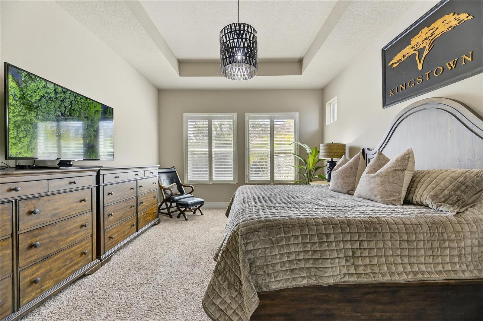 Listing photo id 49 for 6909 Crestpoint Drive