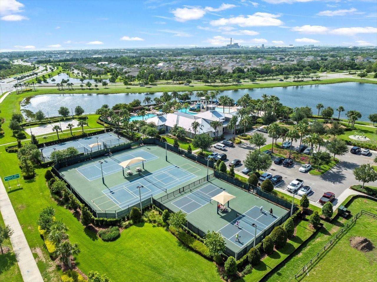 Listing photo id 73 for 6909 Crestpoint Drive