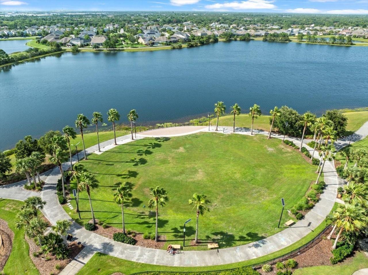 Listing photo id 77 for 6909 Crestpoint Drive