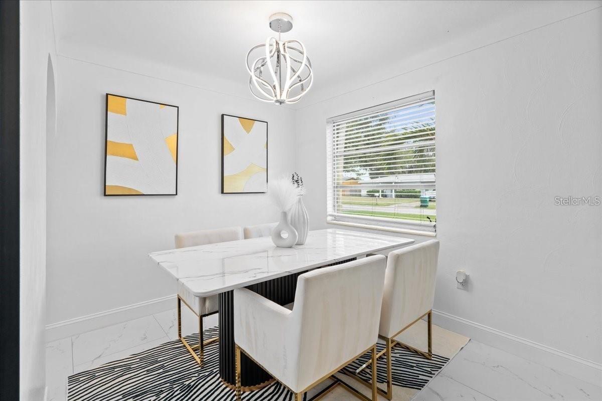 Listing photo id 8 for 6083 50th Avenue N