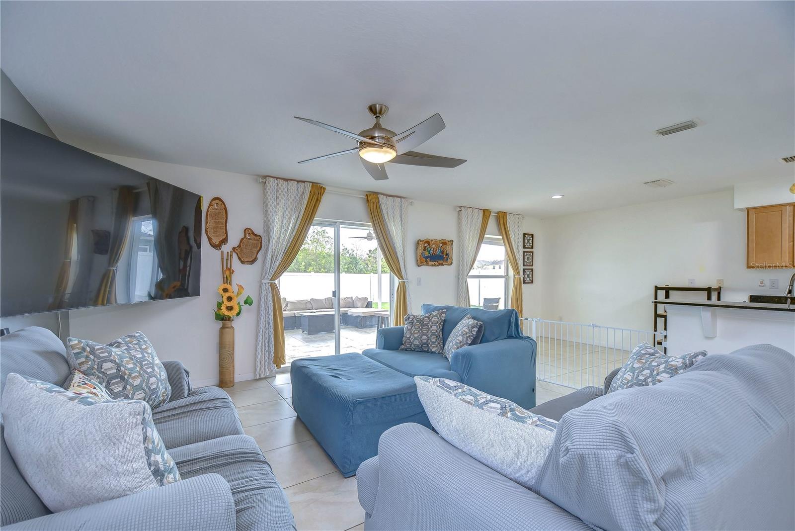 Image 14 of 60 For 17455 Garden Heath Court