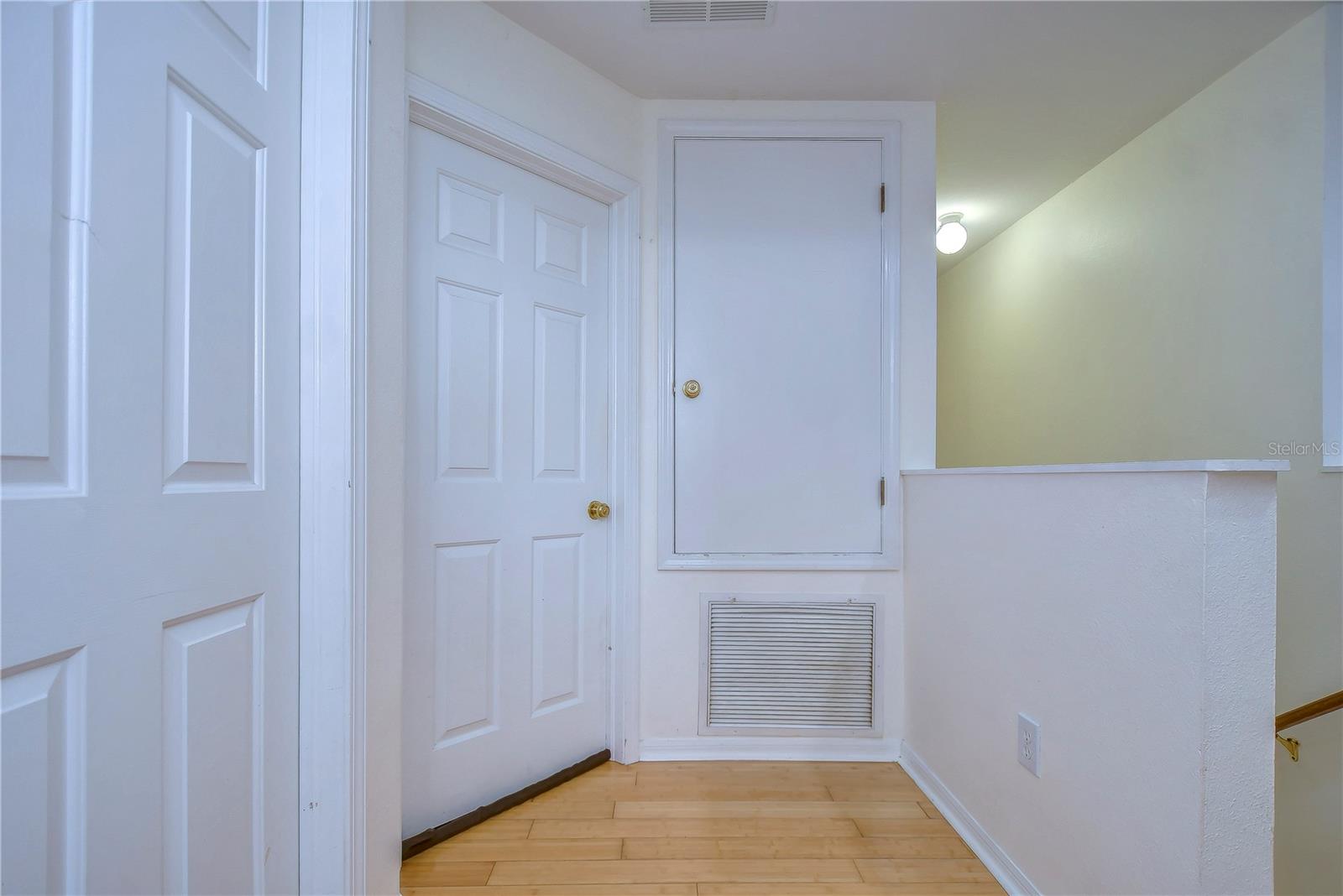 Image 29 of 60 For 17455 Garden Heath Court