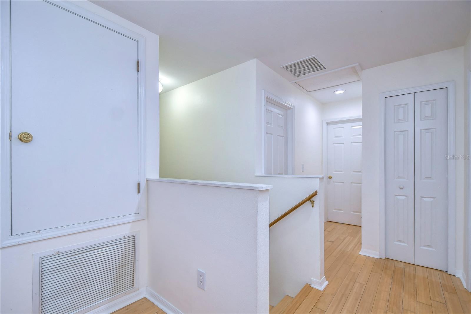 Image 34 of 60 For 17455 Garden Heath Court