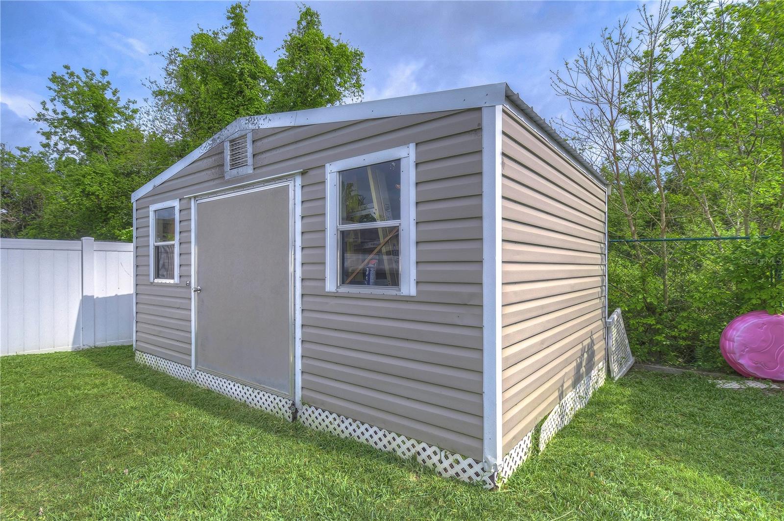 Image 39 of 60 For 17455 Garden Heath Court