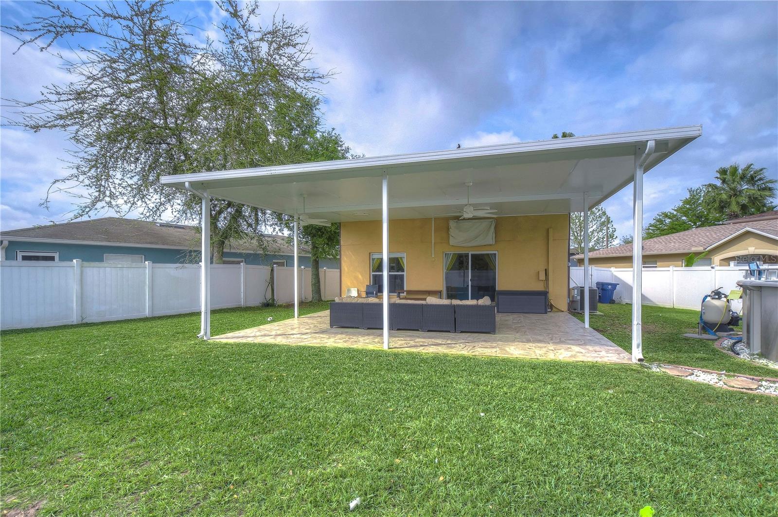 Image 40 of 60 For 17455 Garden Heath Court