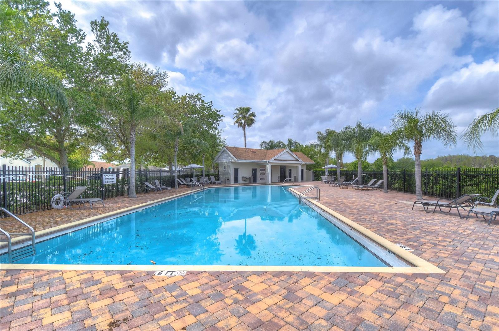 Image 54 of 60 For 17455 Garden Heath Court