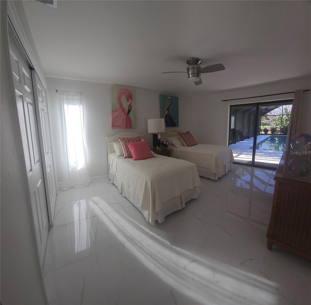 Image 26 of 38 For 142 Torrey Pines Point