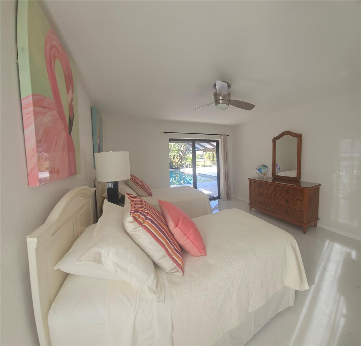 Image 27 of 38 For 142 Torrey Pines Point