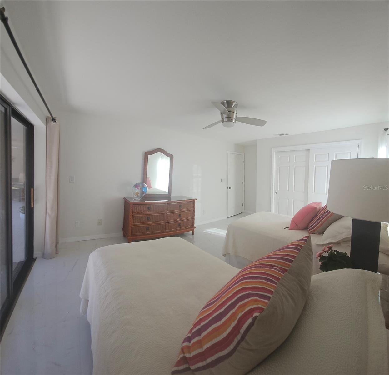 Image 28 of 38 For 142 Torrey Pines Point