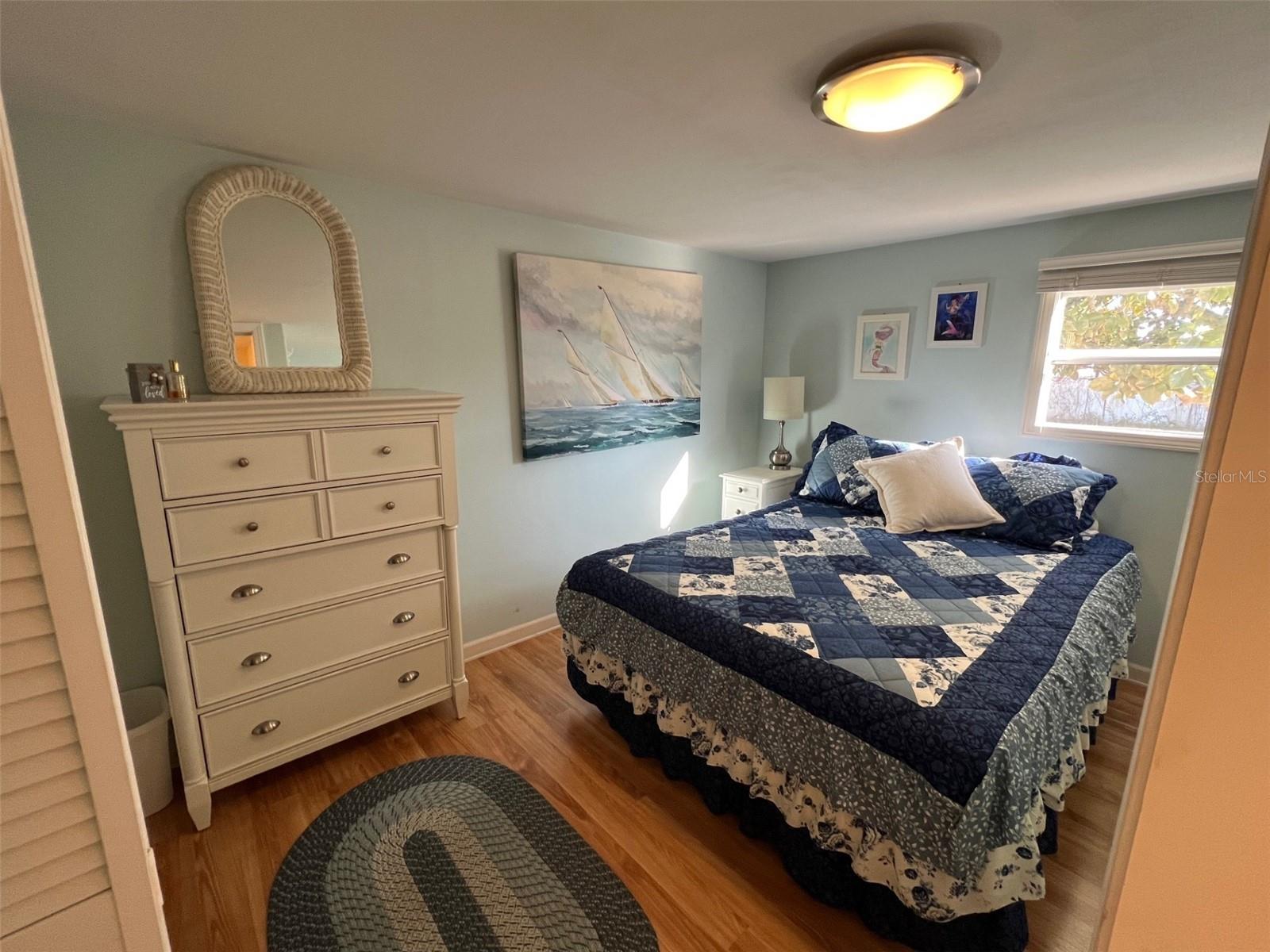 Image 18 of 27 For 11300 124th Avenue 33