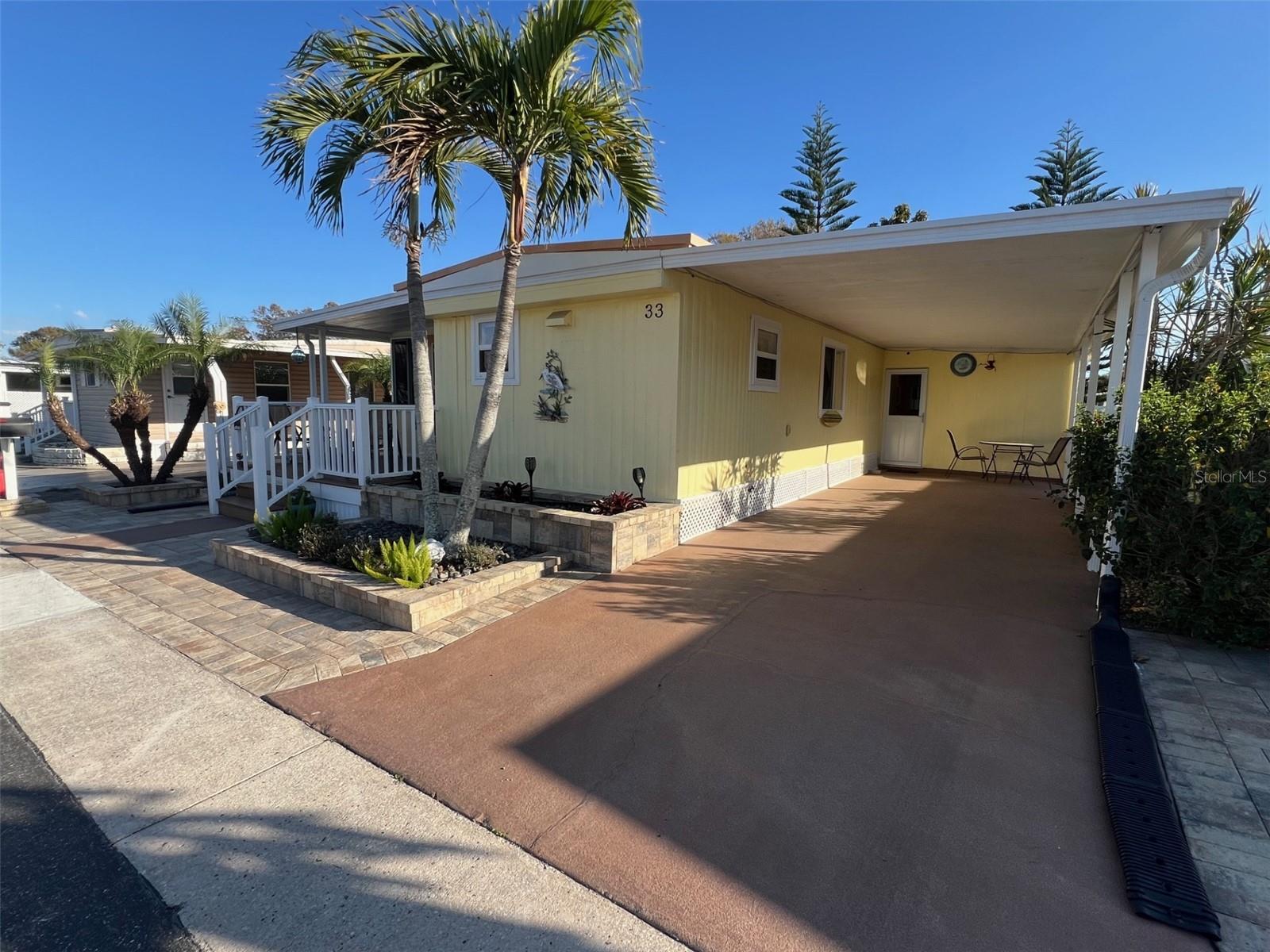 Image 4 of 27 For 11300 124th Avenue 33