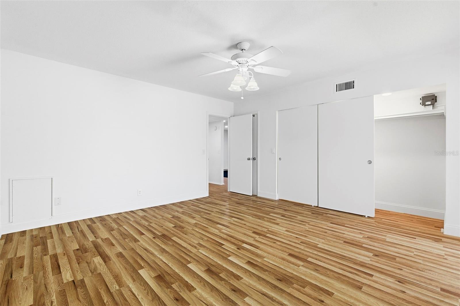 Image 29 of 53 For 2073 Denmark Street 37